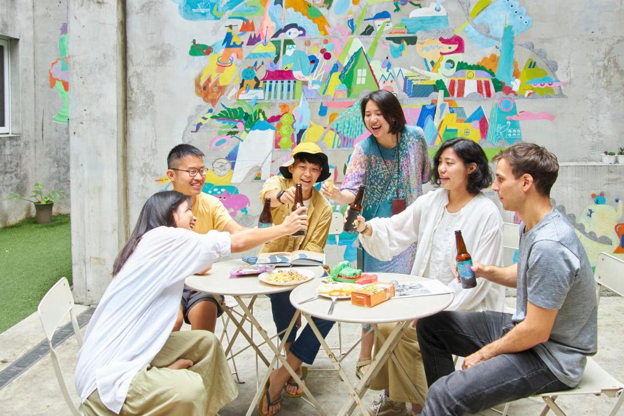 Owlstay Flip Flop Hostel - Garden Taipei Luaran gambar