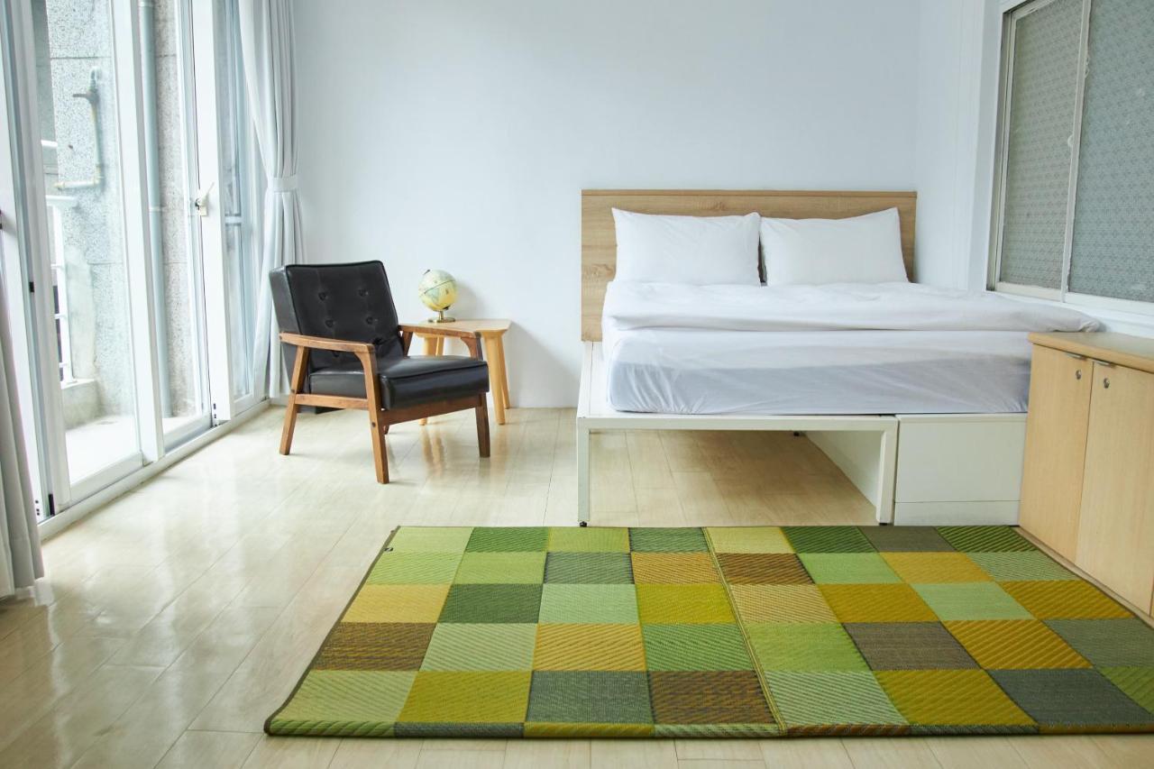 Owlstay Flip Flop Hostel - Garden Taipei Luaran gambar
