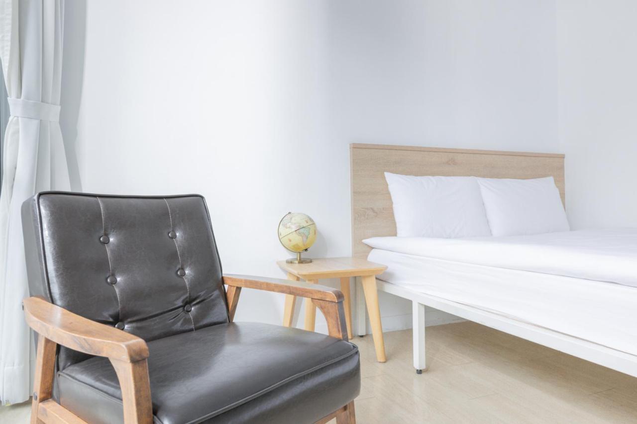 Owlstay Flip Flop Hostel - Garden Taipei Luaran gambar